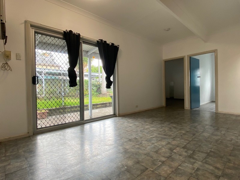12 Railway View Parade, Rooty Hill NSW 2766