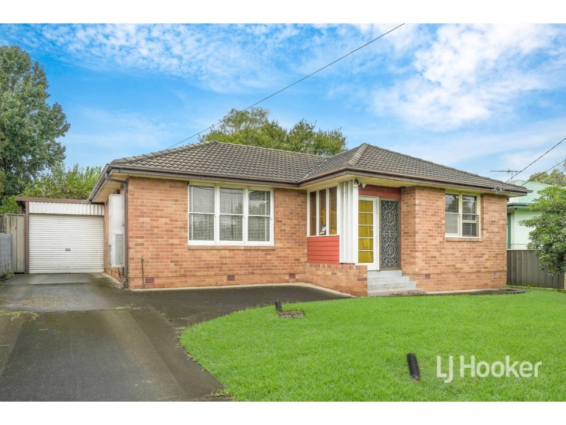 50 Aitape Crescent, Whalan NSW 2770