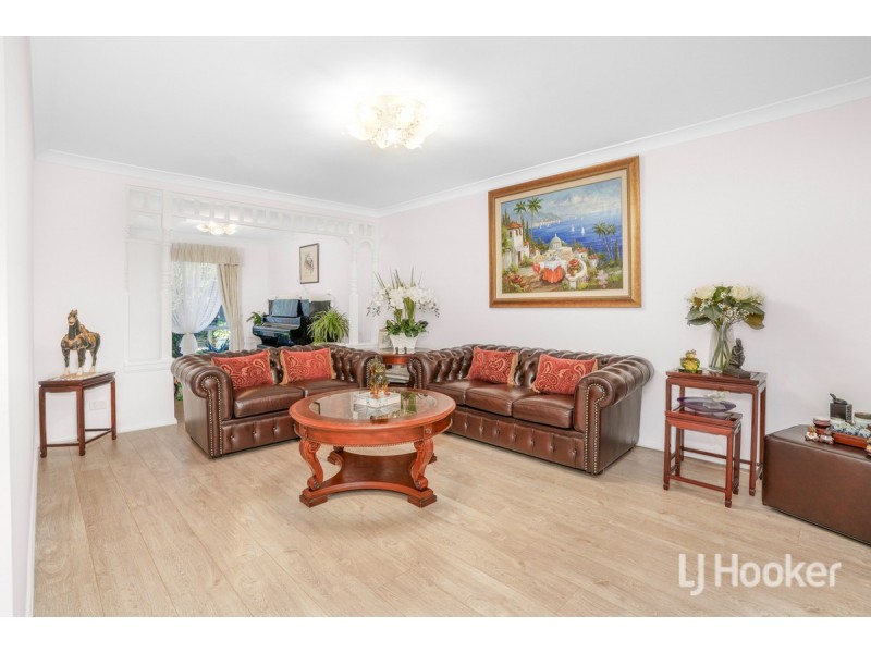 3 Waterside Grove, Woodcroft NSW 2767