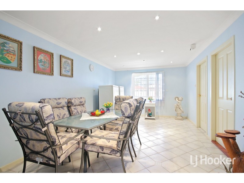 60 Kirsty Crescent, Hassall Grove NSW 2761