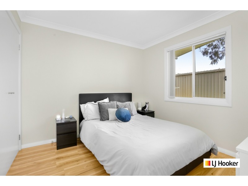 8 Flora Street, Plumpton NSW 2761