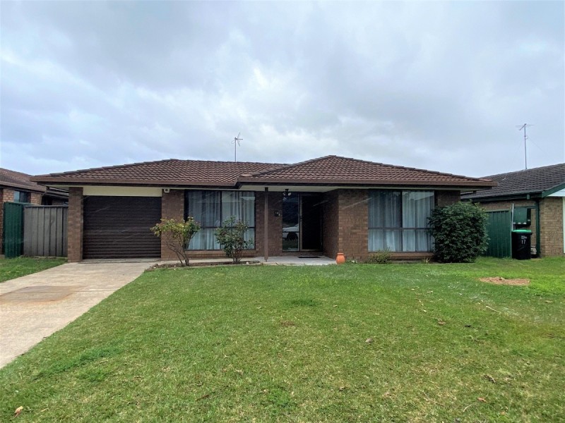 16 Whipbird Place, Erskine Park NSW 2759