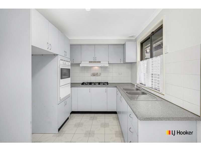 10 Standish Avenue, Oakhurst NSW 2761