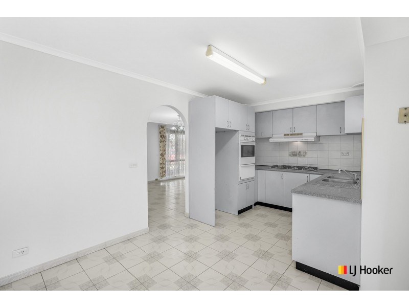 10 Standish Avenue, Oakhurst NSW 2761