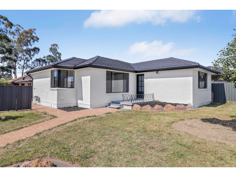 5 Eleanor Crescent, Rooty Hill NSW 2766