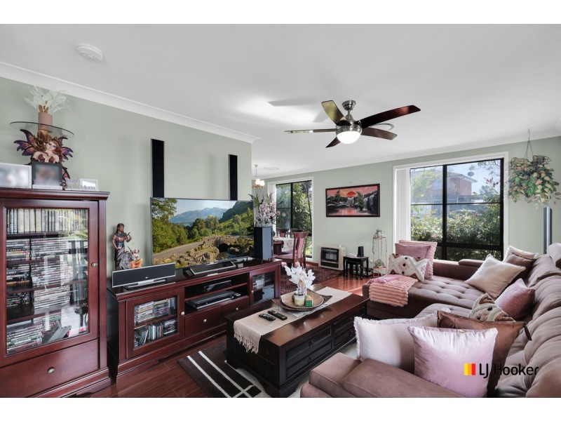 8 Millard Crescent, Plumpton NSW 2761