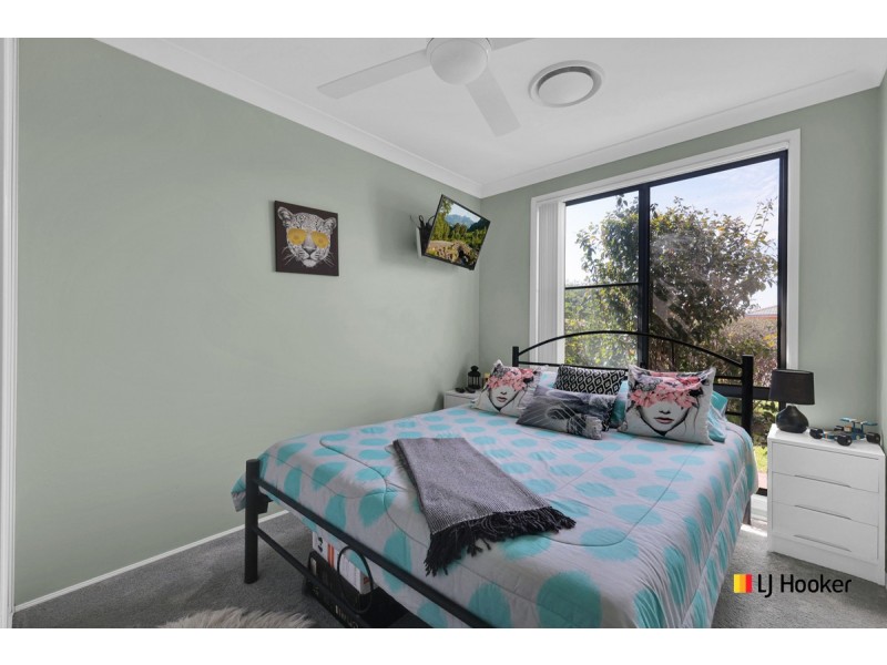 8 Millard Crescent, Plumpton NSW 2761