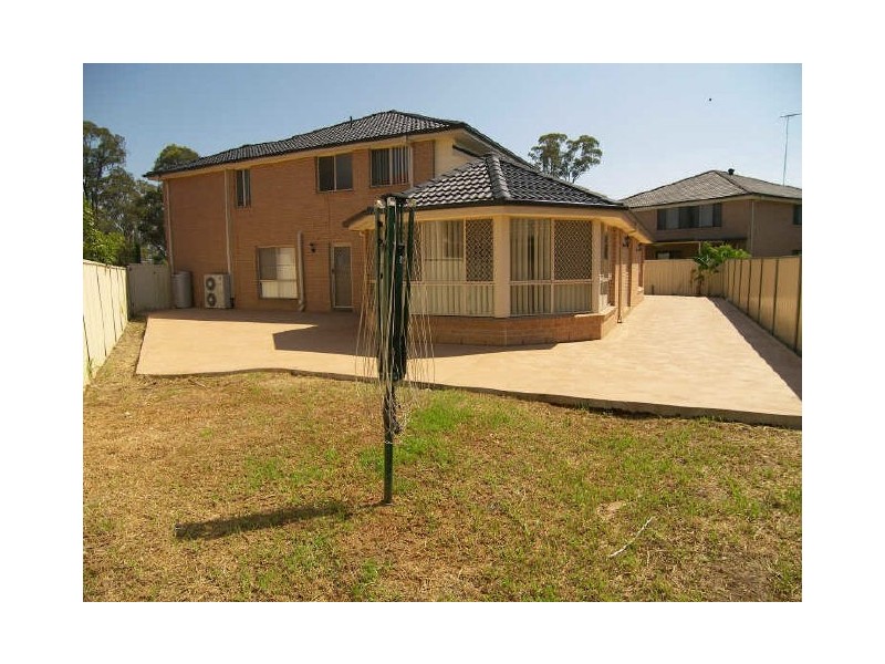 16 Cassar Place, Oakhurst NSW 2761