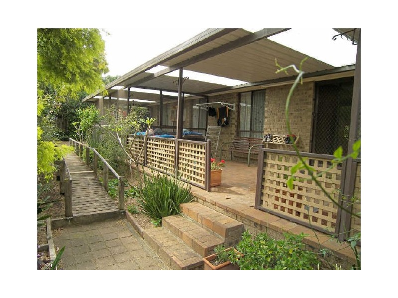 8 Driscoll Avenue, Rooty Hill NSW 2766