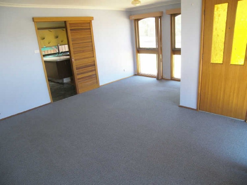 11 Cordelia Crescent, Rooty Hill NSW 2766