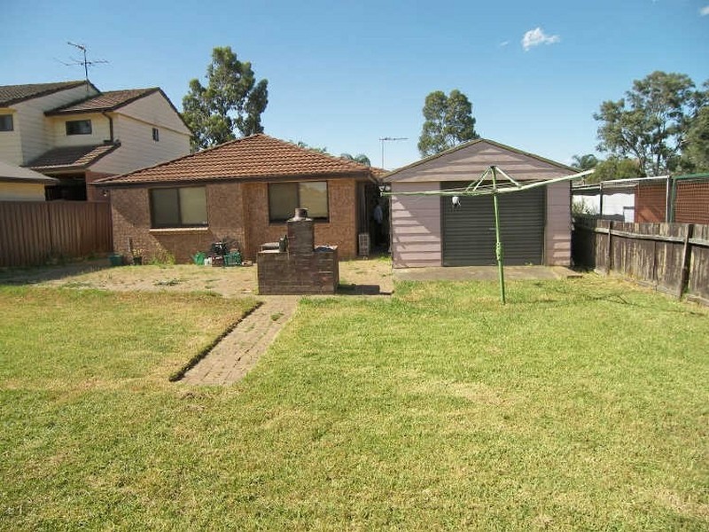 11 Cordelia Crescent, Rooty Hill NSW 2766