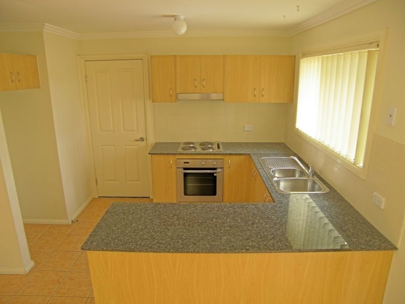 2/77 Eskdale Street, Minchinbury NSW 2770