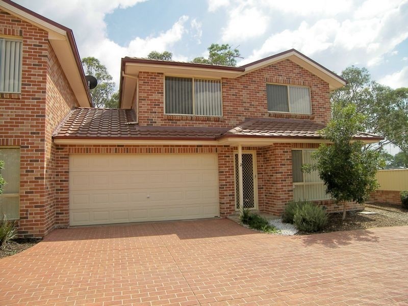 2/77 Eskdale Street, Minchinbury NSW 2770