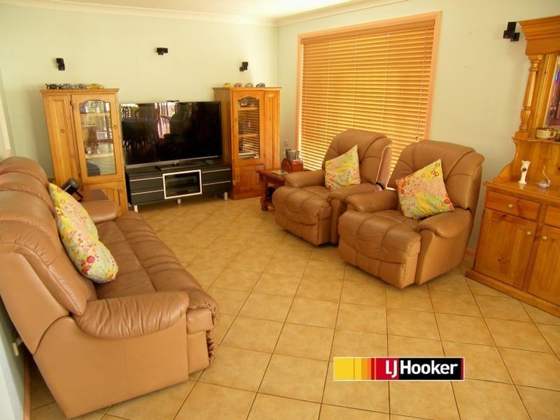 23 Chilton Avenue, Oakhurst NSW 2761