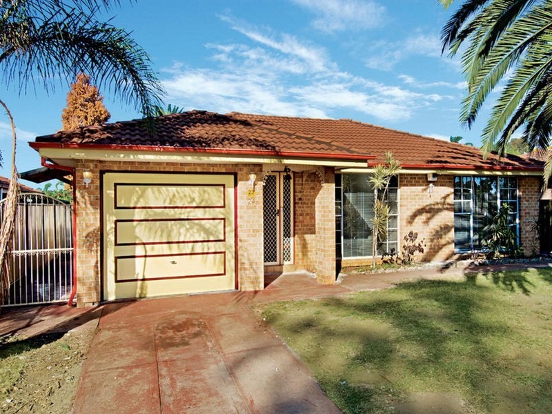 23 Hyatts Road, Oakhurst NSW 2761