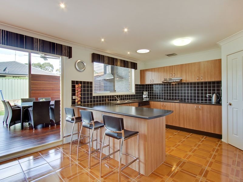 88 Glengarry Drive, Glenmore Park NSW 2745