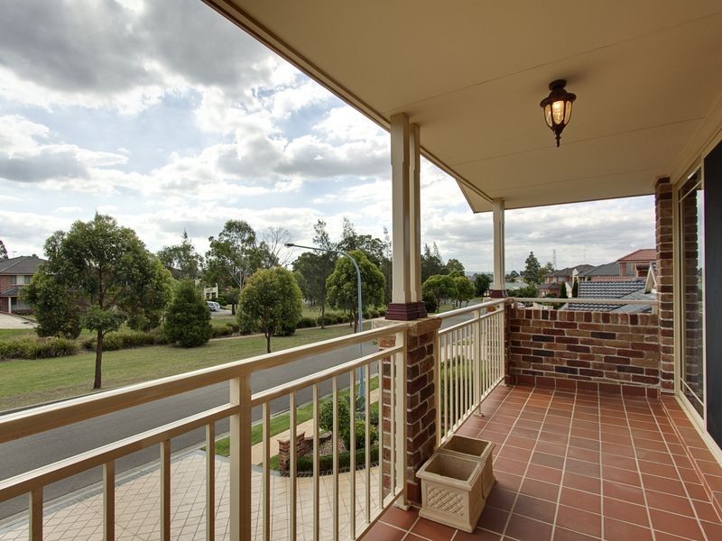 88 Glengarry Drive, Glenmore Park NSW 2745