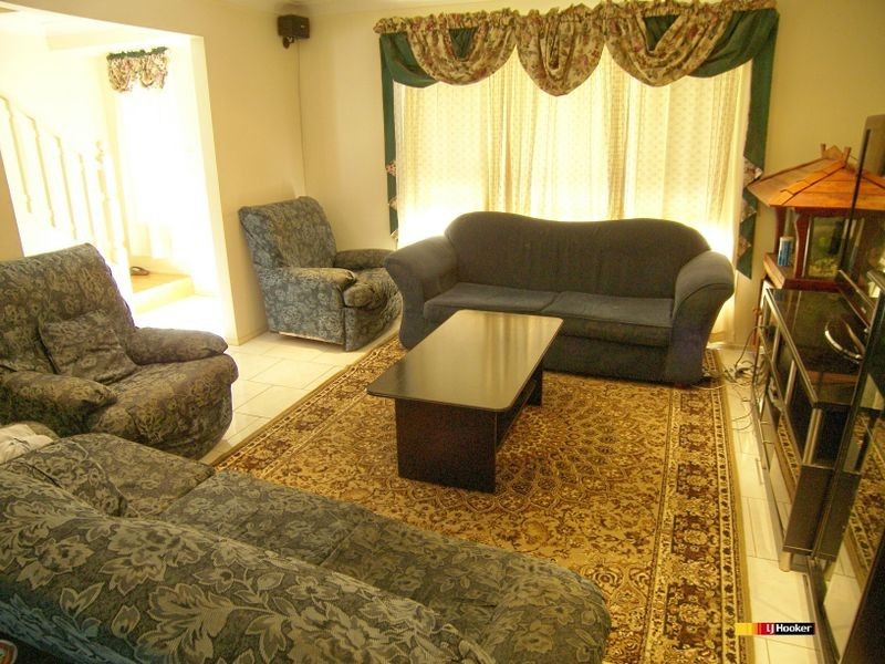 8 Gosha Close, Rooty Hill NSW 2766