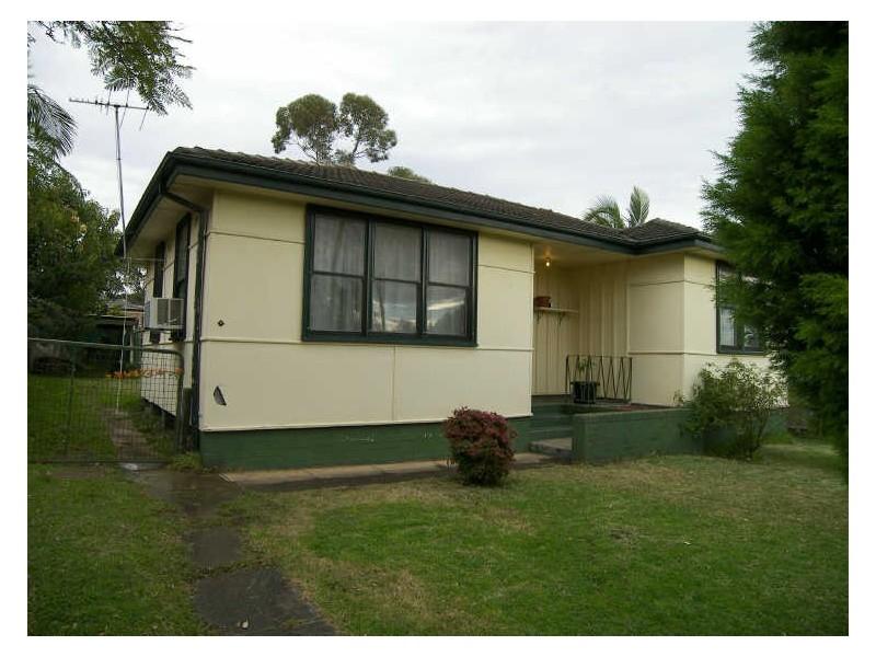 32 Hargrave Street, Lalor Park NSW 2147