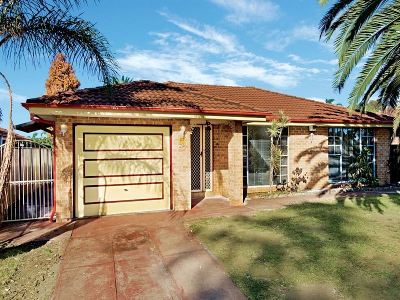 23 Hyatts Road, Oakhurst NSW 2761