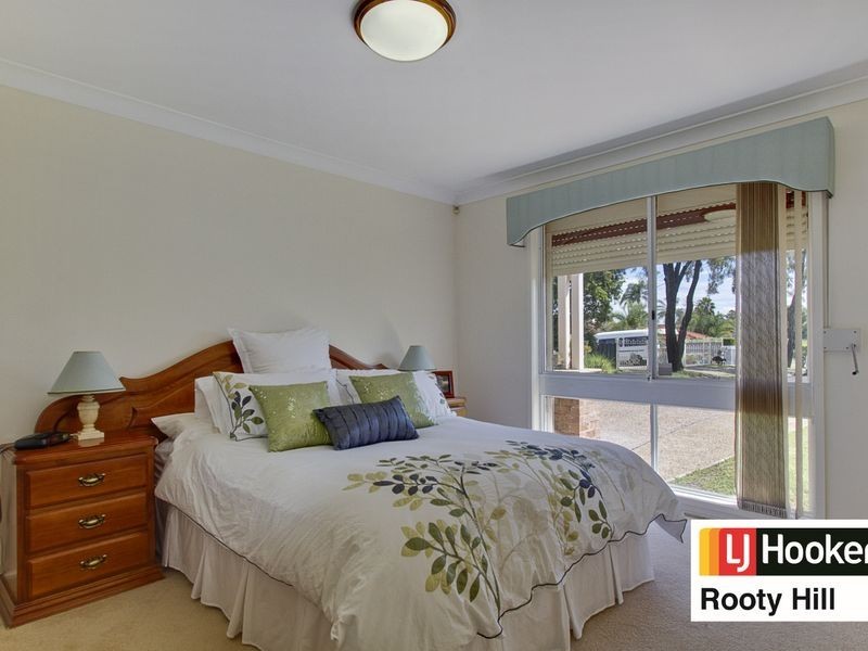 9 Alchin Street, Dharruk NSW 2770