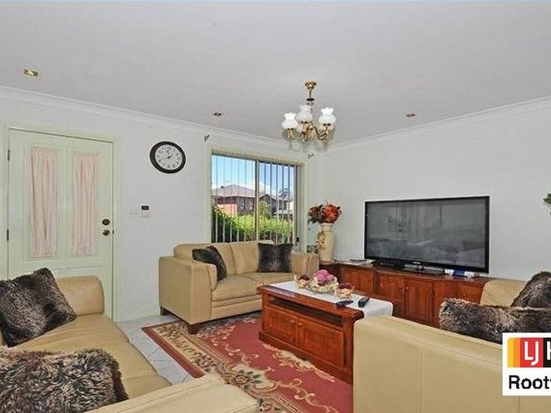 24 Lambert Avenue, Plumpton NSW 2761