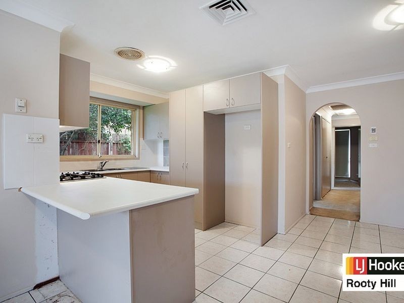 5 Verity Place, Oakhurst NSW 2761