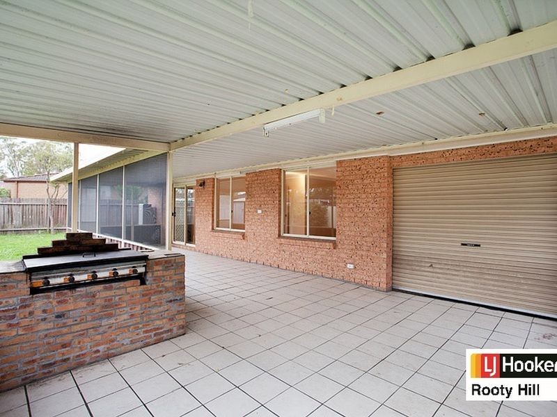 5 Verity Place, Oakhurst NSW 2761