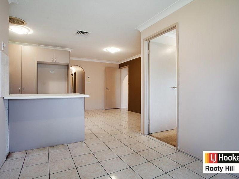 5 Verity Place, Oakhurst NSW 2761