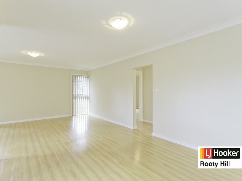 24 Kavieng Avenue, Whalan NSW 2770