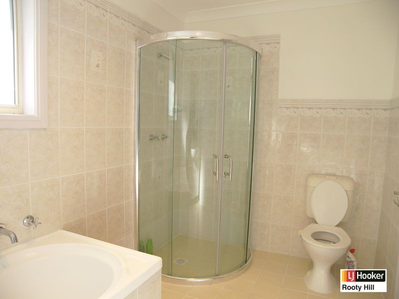 1/33 Doonside Crescent, Blacktown NSW 2148