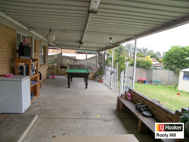 34 Beaconsfield Road, Rooty Hill NSW 2766