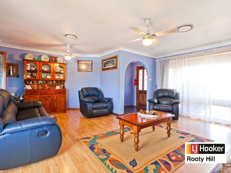 7 Traminer Place, Minchinbury NSW 2770