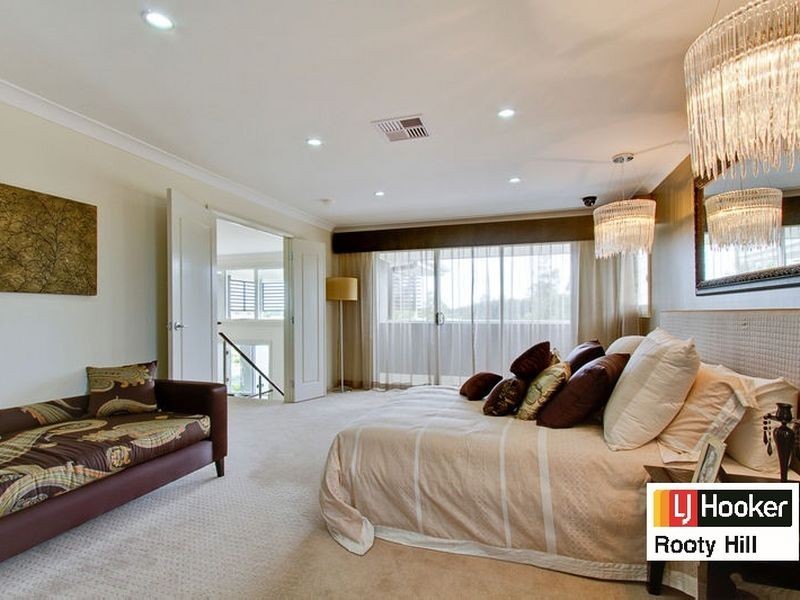 29 Stonecutters Drive, Colebee NSW 2761