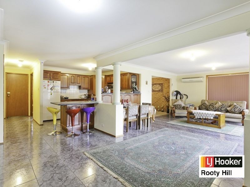 7 Irma Pl, Oakhurst NSW 2761