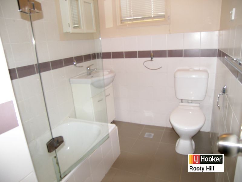 24 Koomooloo Crescent, Shalvey NSW 2770