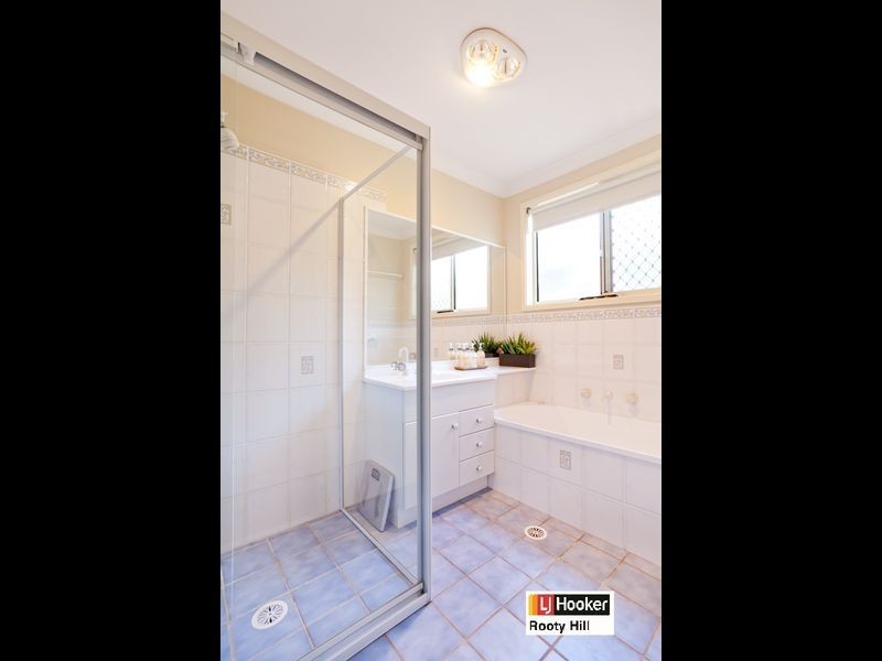 11 Yatay Place, Plumpton NSW 2761