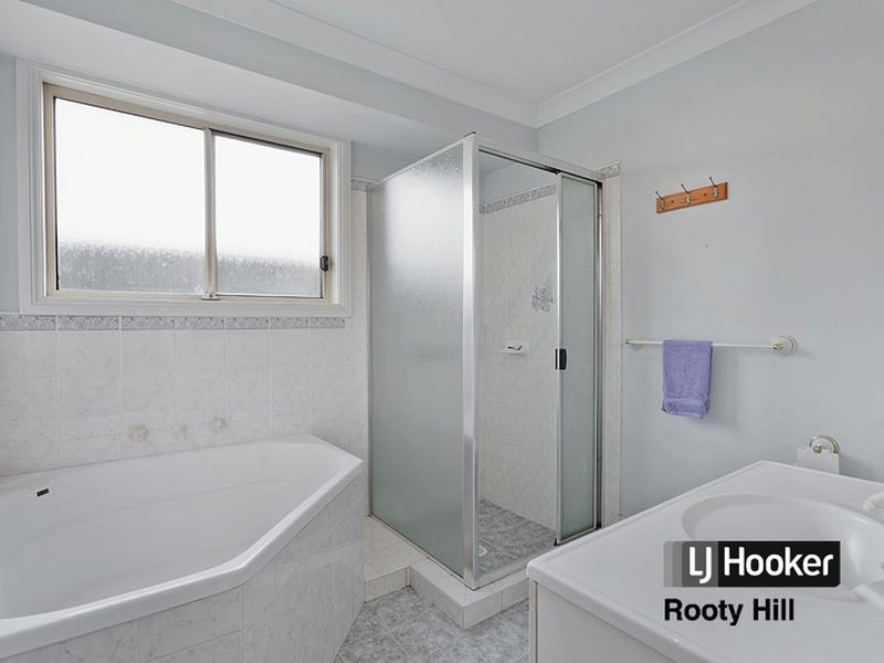 24 Mabuhay Grove, Mount Druitt NSW 2770