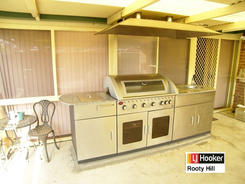 105 Brussels Crescent, Rooty Hill NSW 2766