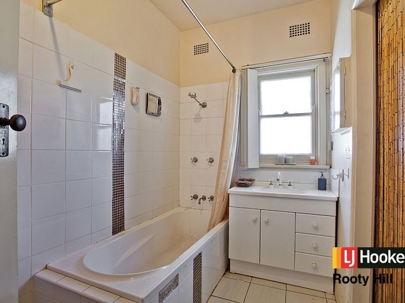 33 Westminster Street, Rooty Hill NSW 2766