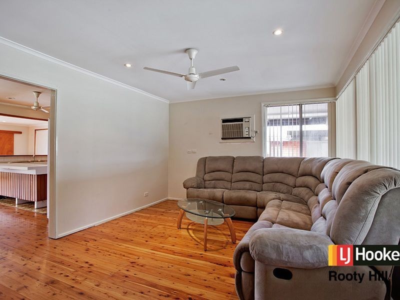 27 Harrow Road, Cambridge Park NSW 2747
