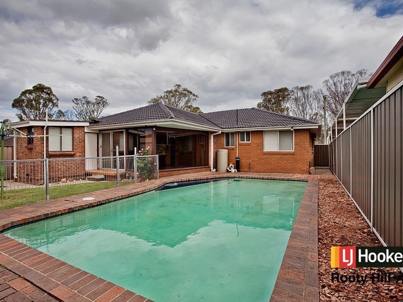 27 Harrow Road, Cambridge Park NSW 2747