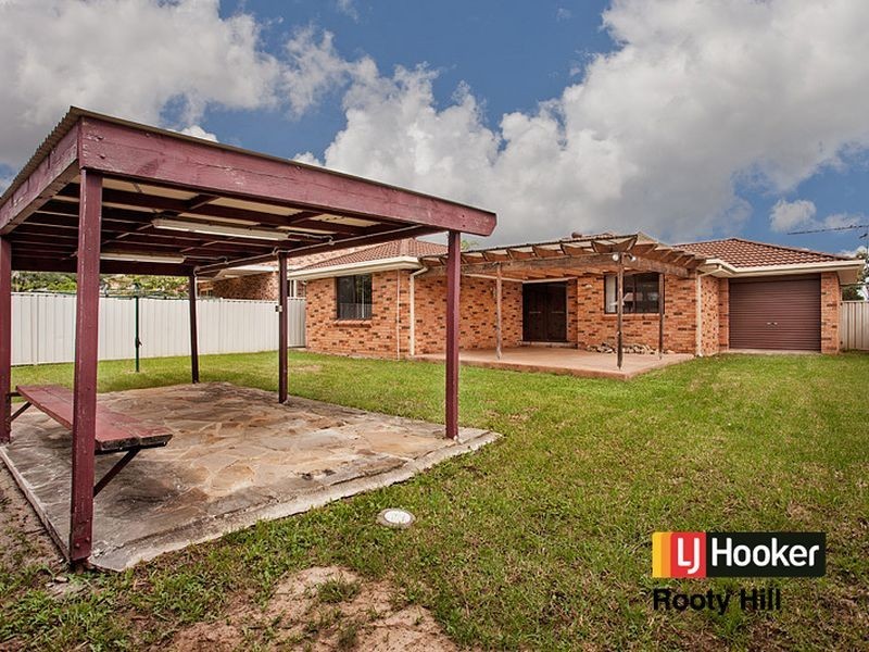 11 Natalie Place, Oakhurst NSW 2761