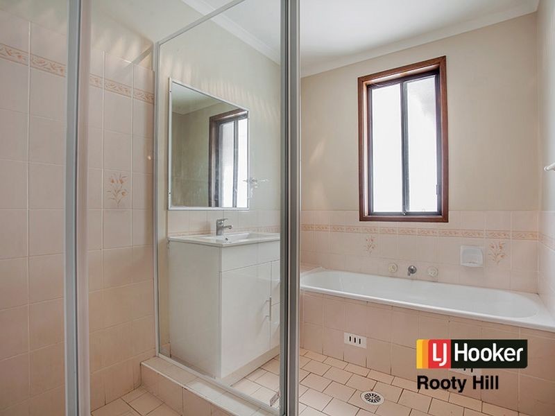 11 Natalie Place, Oakhurst NSW 2761