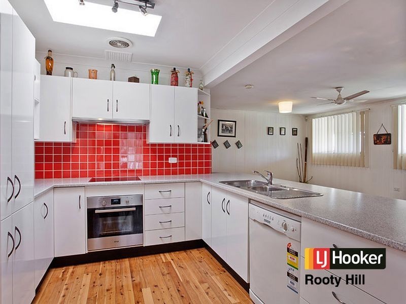 94 Labrador Street, Rooty Hill NSW 2766