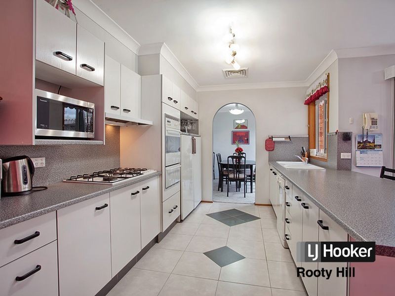 4 Chalet Place, Minchinbury NSW 2770