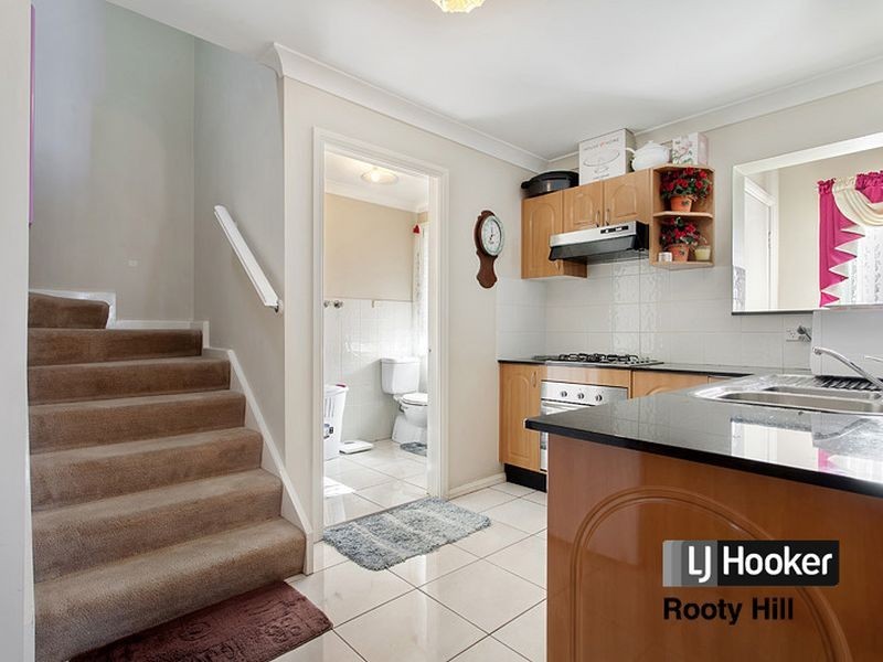 1/12 Brisbane Street, Oxley Park NSW 2760