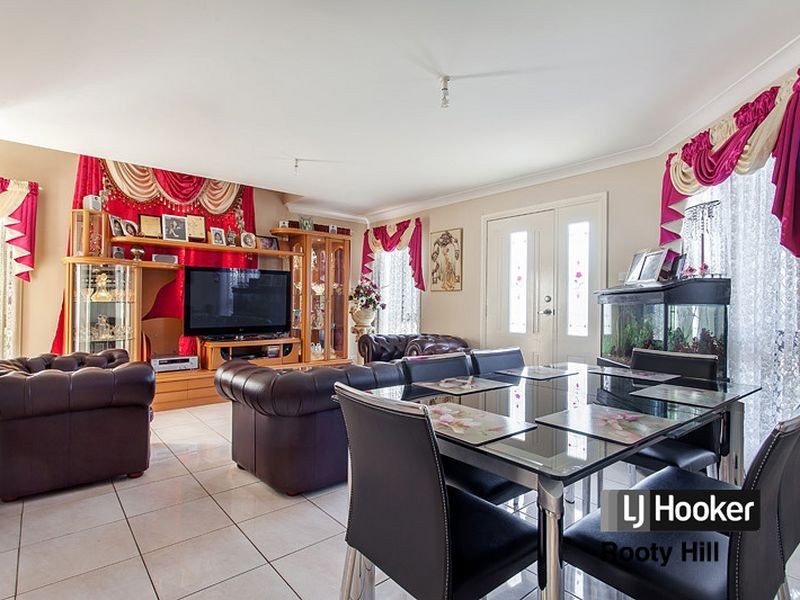 1/12 Brisbane Street, Oxley Park NSW 2760