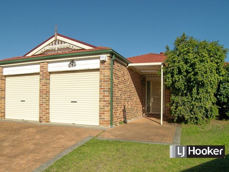 10 Len Close, Plumpton NSW 2761