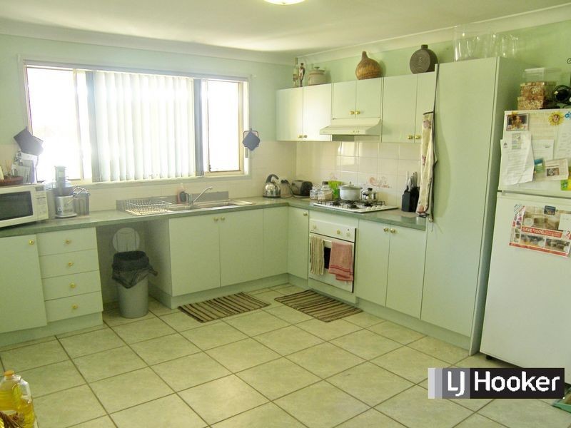 10 Len Close, Plumpton NSW 2761